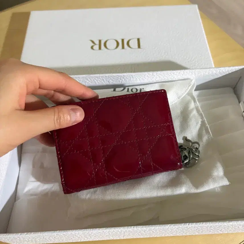 [BUNJANG] Dior Lady Dior Patent Card Holder / 디올 레이디 디올 페이던트 카드지갑