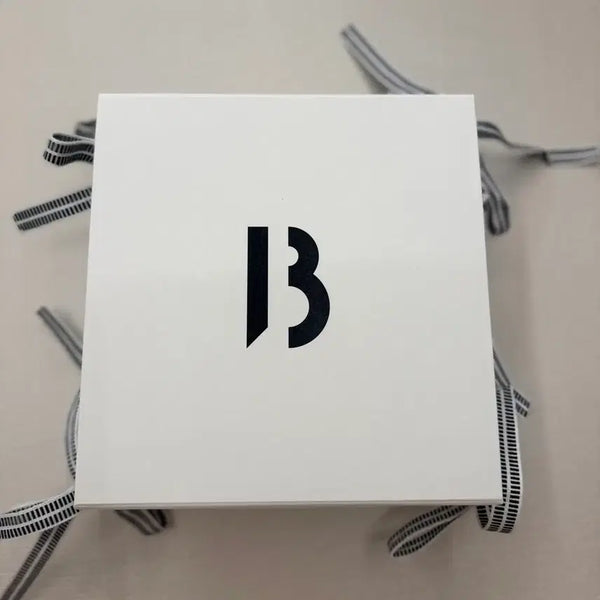 [BUNJANG] Byredo Suede Hand Lotion & Wash Set (450ml x 2) - Sealed / 미개봉) 국문택) 바이레도 스웨이드 핸드로션 워시 세트