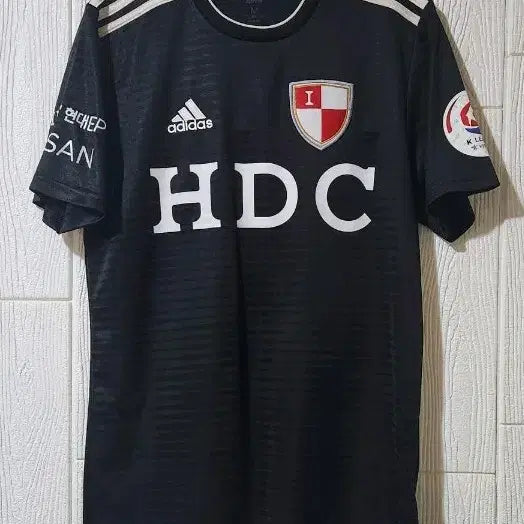 [BUNJANG] Adidas 2019 Busan IPark Lee Dong-jun Match-Worn Signed Away Jersey (M) / 아디다스 2019 부산아이파크 이동준선수 실착 싸인 어웨이 유니폼