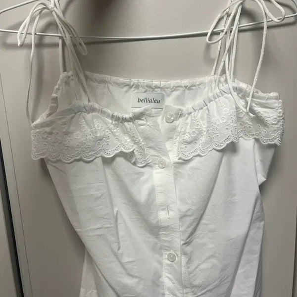 [BUNJANG] Veliyard White Button Lace Bustier Cami Blouse / 벨리아르 화이트 버튼 레이스 뷔스티에 나시 블라우스