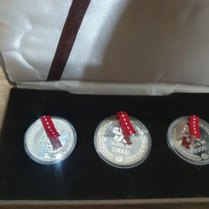 [BUNJANG] Seoul 1988 Olympic Commemorative Coin Set (3 Types) / 서울 88 기념주화 3종 세트 은화