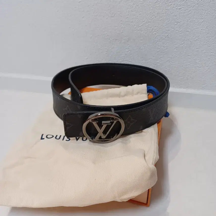 [BUNJANG] Louis Vuitton Monogram Belt with LV Buckle / 루이비통 벨트