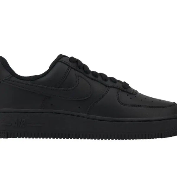 [BUNJANG] Nike Air Force 1 '07 Low Triple Black / 나이키 에어포스 1 '07 로우 트리플 블랙 240