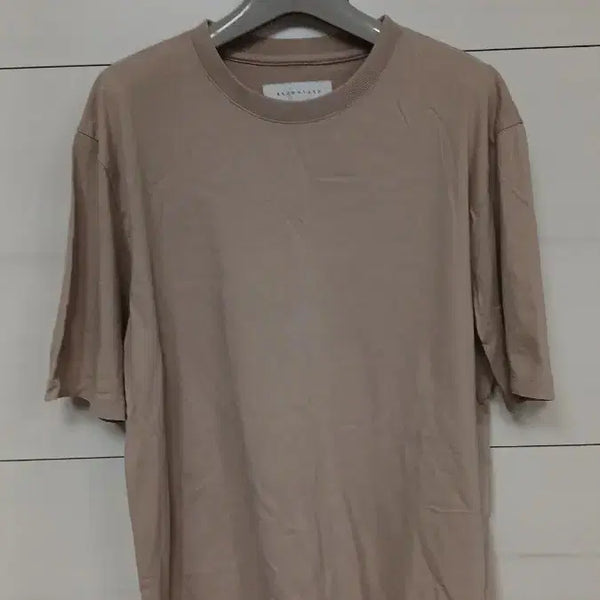 [BUNJANG] Brown Yak T-shirt Beige Size 1 / 브라운야드 티셔츠 베이지 1사이즈 상태좋음 M-L