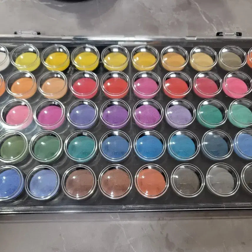 [BUNJANG] Satin Eyeshadow Palette 48 Colors / 새틴 섀도우 팔레트 48색상 거의새거입니다
