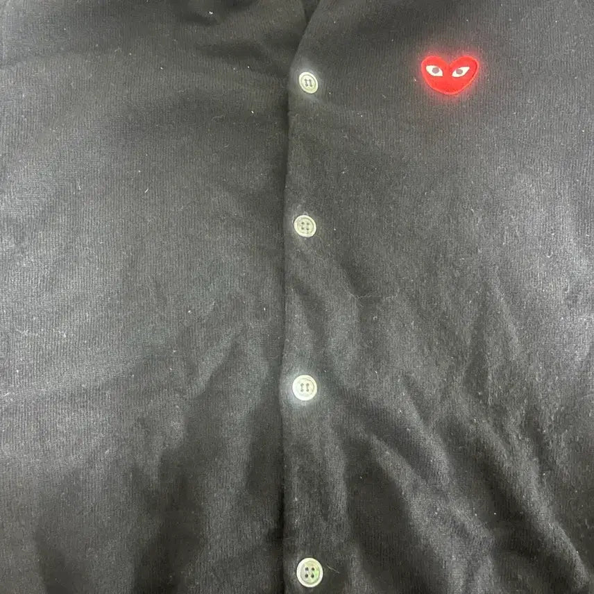 [BUNJANG] Comme des Garçons Play Black Heart Logo Cardigan / 꼼데가르송 플레이 로고 가디건 블랙