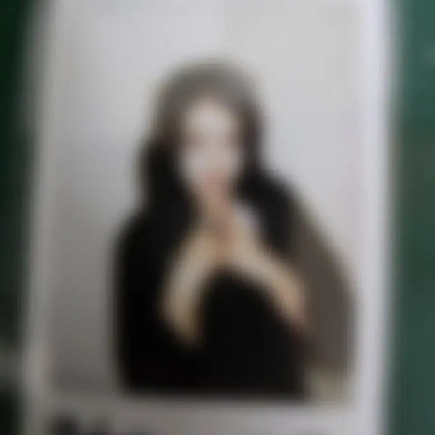 [BUNJANG] tripleS Gong Yubin Signed Polaroids (231201) / 트리플에스 공유빈 231201 싸폴 싸인 폴라로이드 양도 판매