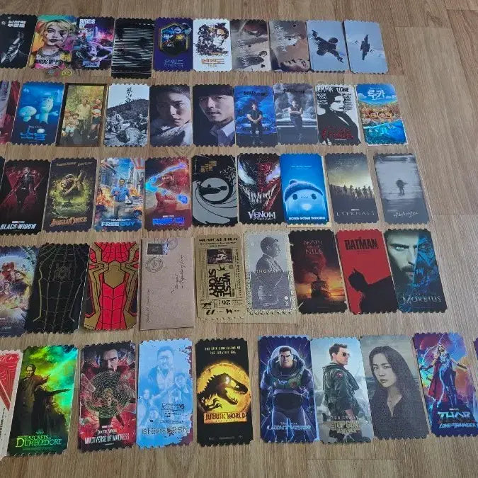 [BUNJANG] Megabox Original Tickets (Early Version) - Bundle Set / 메가박스 오리지널 티켓(오티) 초기버전 51장 일괄판매