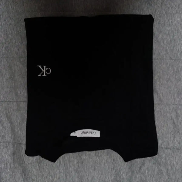 [BUNJANG] Calvin Klein Black T-Shirt / 캘빈클라인 반팔티 블랙