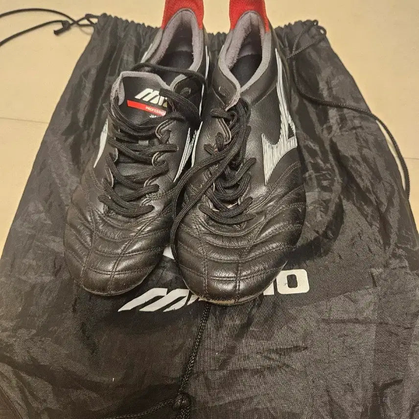 [BUNJANG] Mizuno Morelia Neo 3 Japan FG 250 Football Boots / 미즈노 모렐리아 네오 3 재팬 250