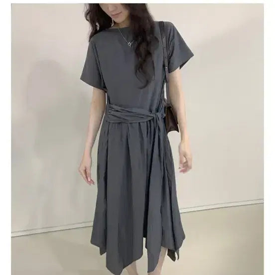 [BUNJANG] Charcoal Short Sleeve Midi Dress / 차콜 반팔 원피스 @새옷