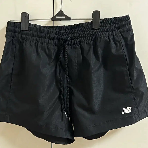 [BUNJANG] New Balance Women's Shorts Black Logo Size S / 뉴발란스 반바지 s