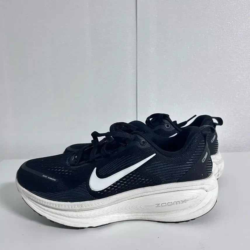 [BUNJANG] Nike Zoom Vomero 18 Men's Running Shoes Size 255 / 나이키 줌 보메로 18 (255)
