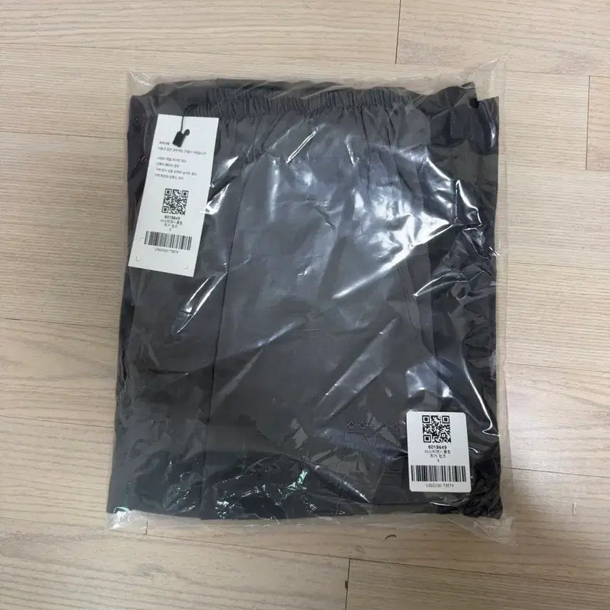 [BUNJANG] Nasty Fancy Club Nylon Training Pants / 네스티 팬시 클럽 나일론 트레이닝 팬츠