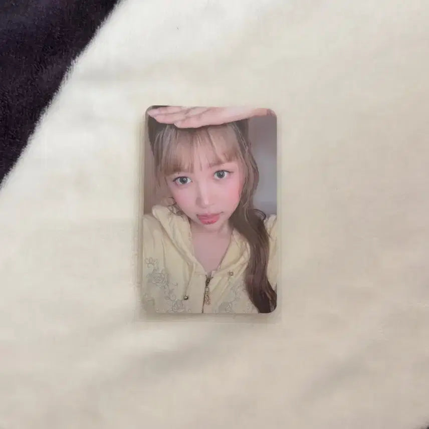 [BUNJANG] HaToHa HaToHa Yeon POB Photocard / 하투하 레몬탱 팝업 미공포 하츠투하츠 예온 NY뮤직 포카