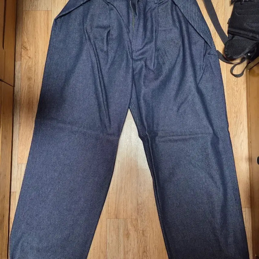 [BUNJANG] Allene Folding Denim Indigo Size 1 / 알렌느 폴딩데님 인디고 1사이즈