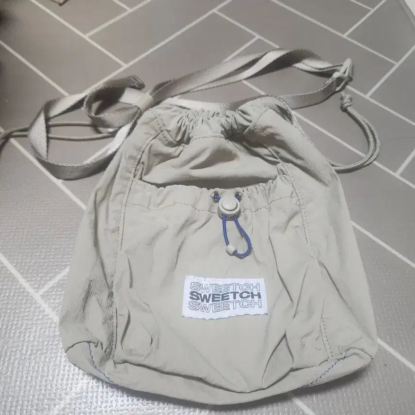 [BUNJANG] Switch Cityboys String Mini Crossbody Bag 001 Cream / 스위치 시티보이즈 스트링 미니 크로스백 001 크림