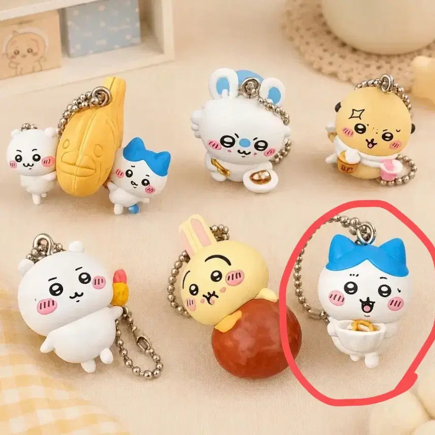 [BUNJANG] Cheekawa Food Full Mascot 3 Keychain Figure Gacha / 새상품) 먼작귀 치이카와 음식 가득 마스코트 3 키링 피규어 가챠
