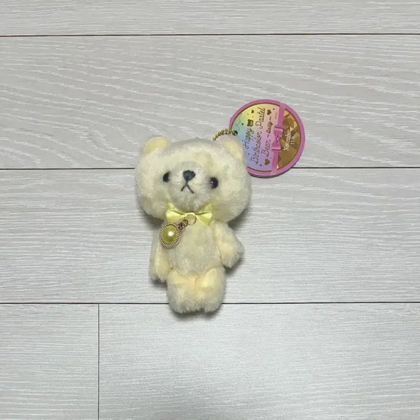[BUNJANG] Happy Birthday Pastel Bear Keyring Yellow / 해피벌스데이 파스텔 베어 생일 키링 옐로우 노랑