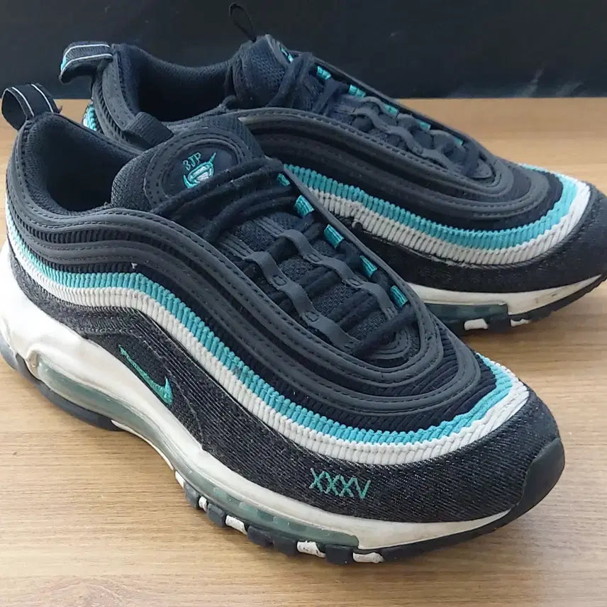 [BUNJANG] Nike Air Max 97 SE XXXV "Black Mint" Sneakers - Women's 235 / 나이키 235 에어맥스97 SE XXXV 블랙민트 운동화/워킹화.