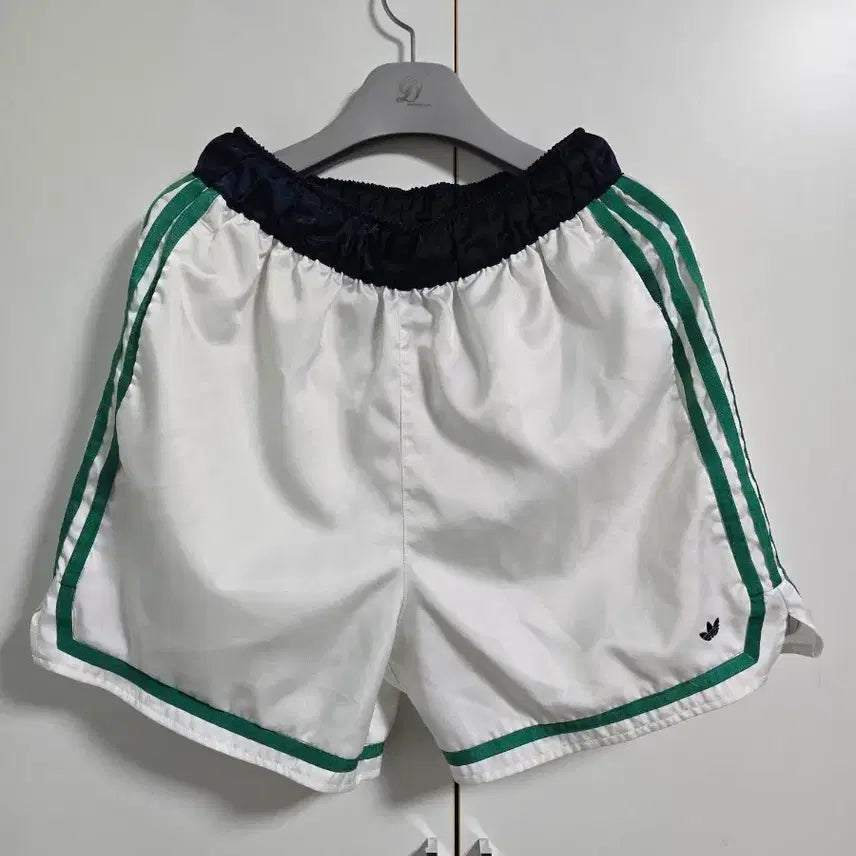 [BUNJANG] Adidas Three-Stripes Shorts White/Green M / 아디다스 화이트 그린 삼선 숏팬츠 M