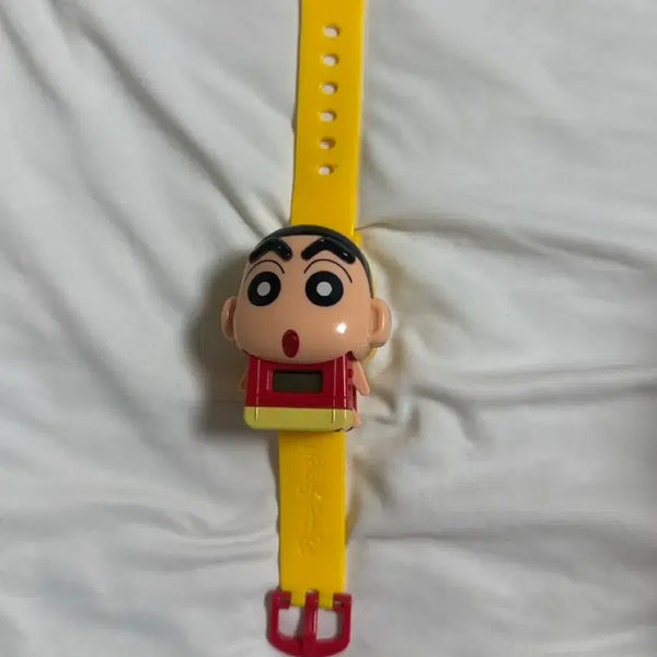 [BUNJANG] Crayon Shin-chan Analog Wristwatch / 고전 짱구는못말려 짱구 아날로그 손목 시계