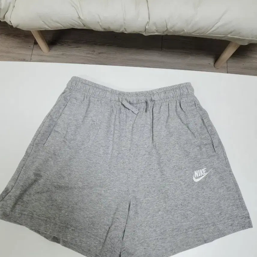 [BUNJANG] Nike Swoosh Cotton Shorts Medium / 나이키 스우시 면 반바지 팬츠 그레이 M