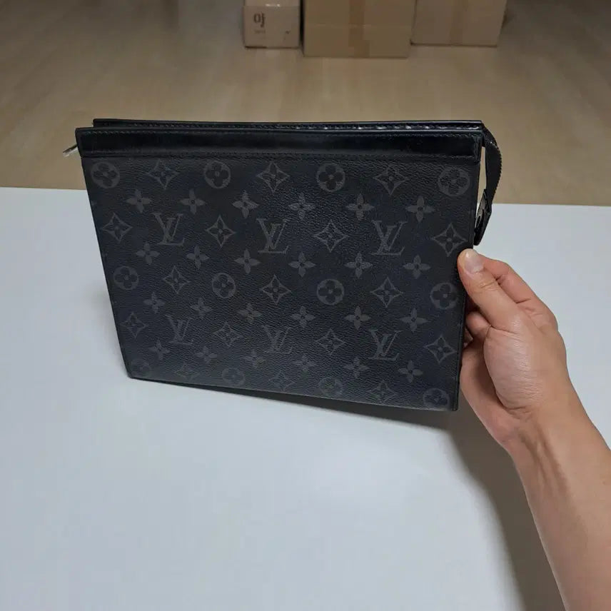 [BUNJANG] Louis Vuitton Pochette Voyage Clutch / [100%/정품] 루이비통 포쉐트 보야주 클러치