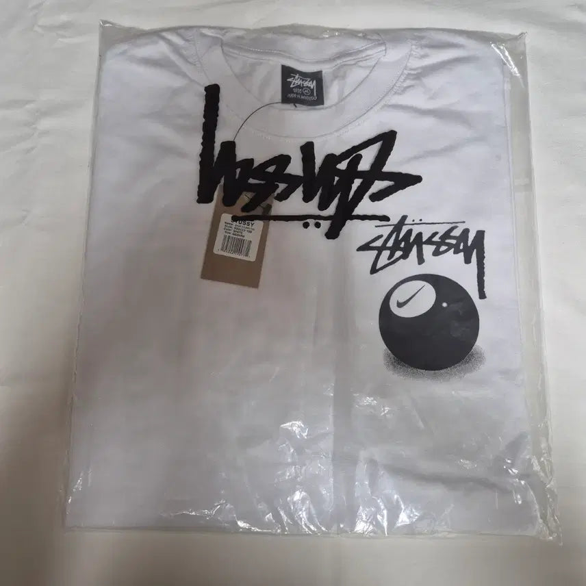 [BUNJANG] Nike x Stussy Collaboration Billiard Ball T-Shirt White M / [새상품] 스투시 당구공 나이키 반팔티셔츠 화이트 M