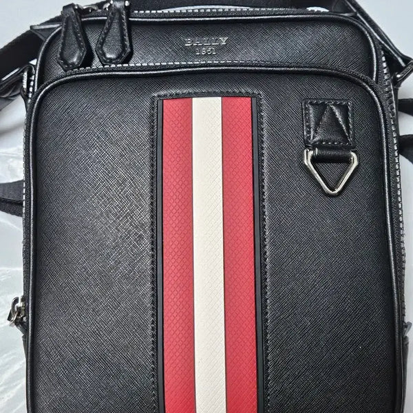 [BUNJANG] Bally Macao Leather Messenger Crossbody Bag / 발리 마카오 레더 메신저 크로스백