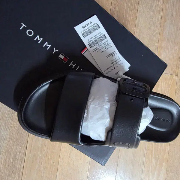 [BUNJANG] Tommy Hilfiger Women's Black Buckle Strap Sandals (235) / 타미 슈즈 슬리퍼 블랙 버클 샌들 235 미야 라이트 스트랩 샌들
