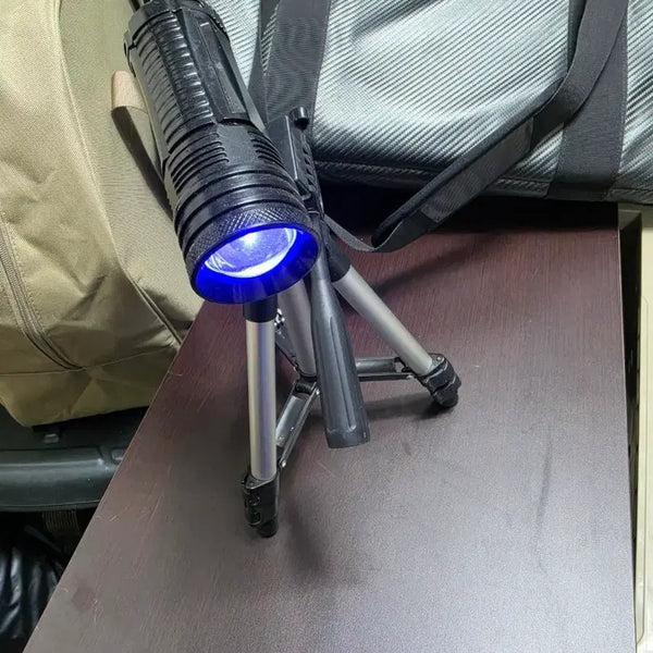 [BUNJANG] LED Mini Tripod Stand Light for Fishing Bobber / LED 미니 삼각대 스탠드 낚시찌보기 조명