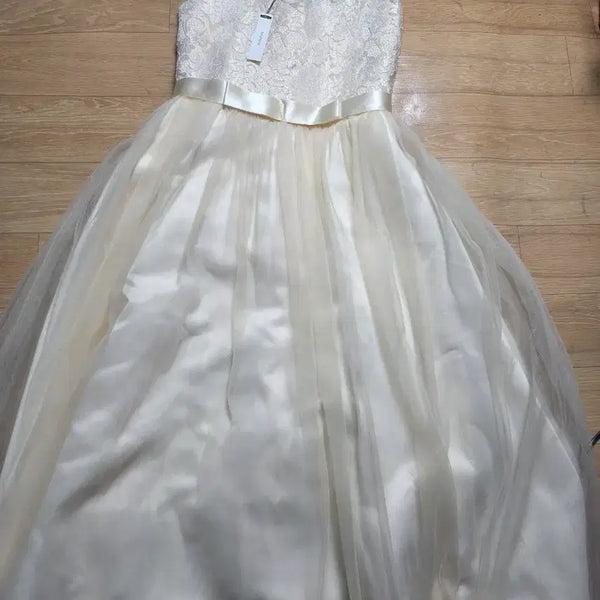 [BUNJANG] Ivory Satin Lace Midi Dress - Kids Size 170 / 160이상(44)새틴 레이스 무대의상.파티.예식장드레스.< 연주복> 키즈