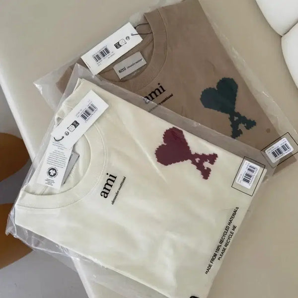[BUNJANG] AMI Paris Big Logo Embroidered T-Shirt (Unisex, Black/Beige/Ivory) / QR정품)새상품 아미 빅로고 자수 반팔 남녀공용 블랙&베이지&아이보리