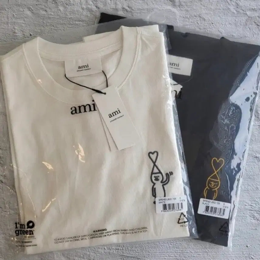 [BUNJANG] AMI x Julien Collaboration Short-Sleeve T-Shirt (Black/White) / 정품)새상품 아미x장줄리앙 반팔 블랙&화이트 남녀공용