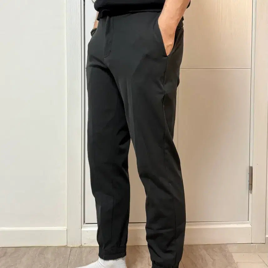 [BUNJANG] Uniqlo Black Pants (M) / 유니클로 블랙 팬츠 M / 세탁완료