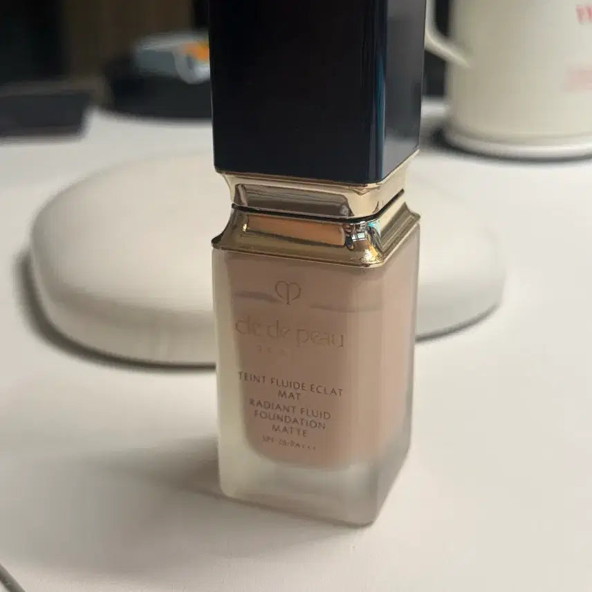 [BUNJANG] Clé de Peau Beauté Tint Fluid Foundation / 끌레드뽀 틴트플루이드 파운데이션 파데