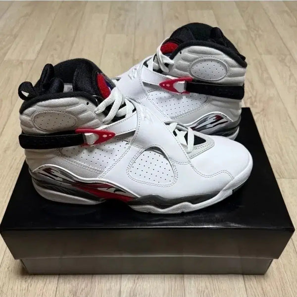 [BUNJANG] Nike Air Jordan 8 Bugs Bunny Sneakers (265) / 나이키 에어조던8 벅스버니 265