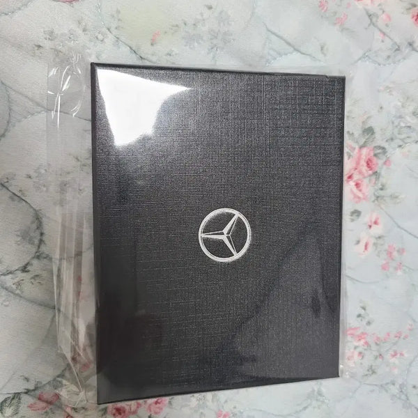 [BUNJANG] Mercedes-Benz Card Holder (New) / 벤츠 카드지갑(새제품)