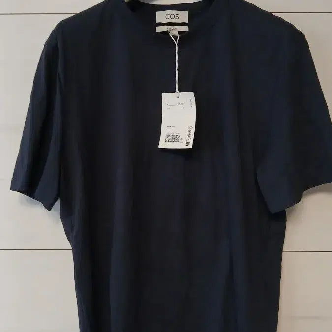 [BUNJANG] COS Regular Fit T-Shirt Navy S / 새상품 탭 COS 레귤러핏 티셔츠 네이비 S사이즈 175/92A 구김