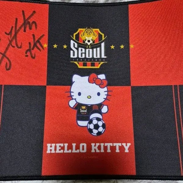 [BUNJANG] FC Seoul x Hello Kitty Song Min-kyu Autographed Mousepad / FC 서울 헬로키티 마우스패드 송민규친필 싸인