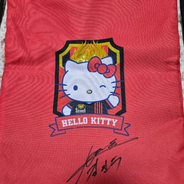 [BUNJANG] FC Seoul Hello Kitty Collaboration Backpack with Kim Jin-Su Autograph / fc서울 헬로키티 백팩 김진수 친필 싸인