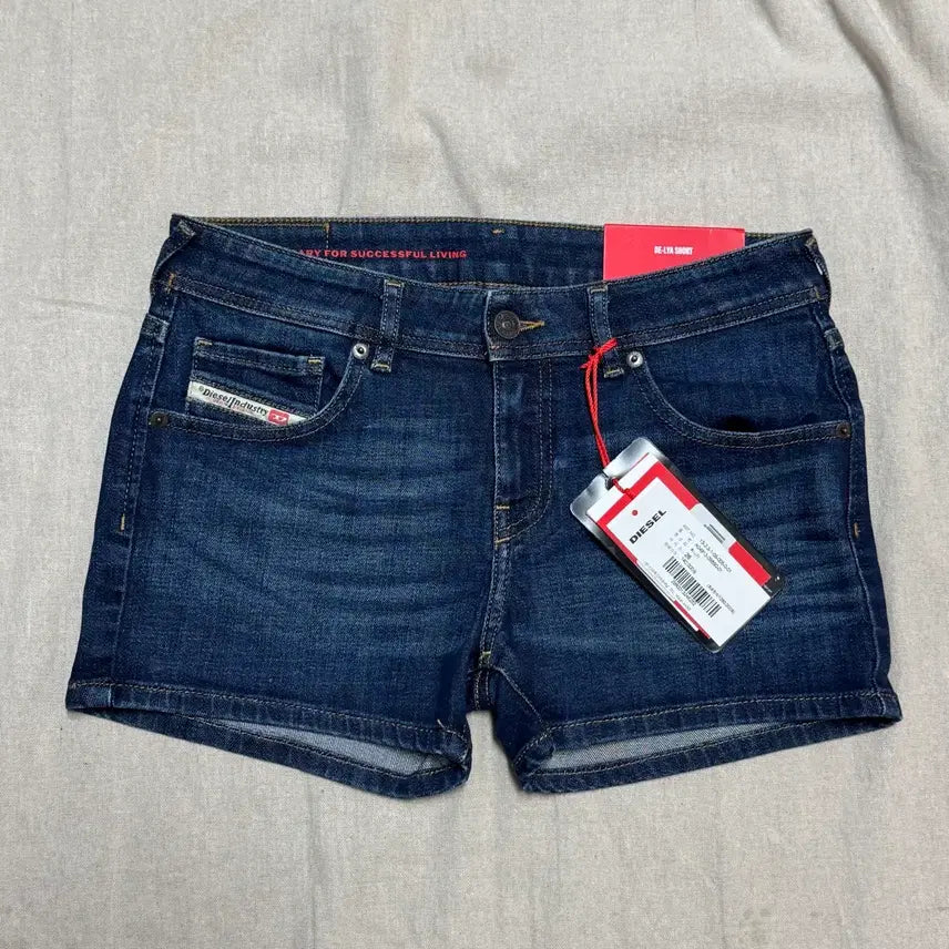 [BUNJANG] Diesel Women's New Logo Denim Hot Pants - Size 26 / 디젤 우먼 신형 데님 숏 핫팬츠 26