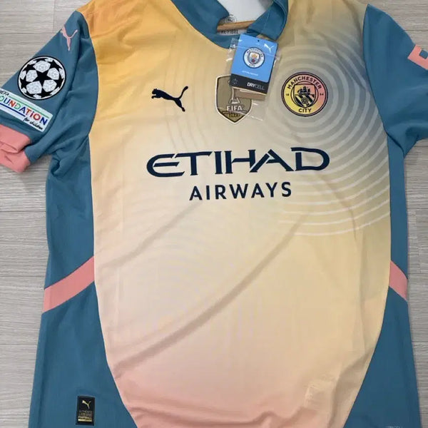 [BUNJANG] Manchester City Oasis Collaboration De Bruyne Jersey (Size L) / 맨체스터시티 오아이스 유니폼(데브라위너)