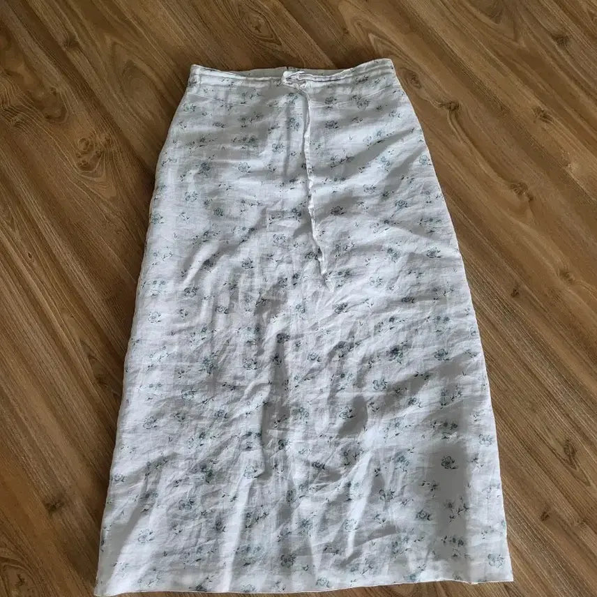 [BUNJANG] White Floral Long Skirt / 화이트 플로럴 롱 스커트