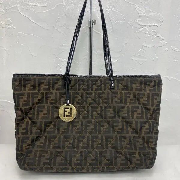 [BUNJANG] Fendi Zucchino Quilted Shopper Bag / 펜디 쥬카 퀼팅 쇼퍼백