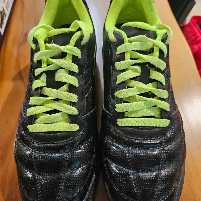[BUNJANG] UG Jukguk Shoes (Black) Size 270mm / 스타족구화270 UG(이웅걸족구화검정)
