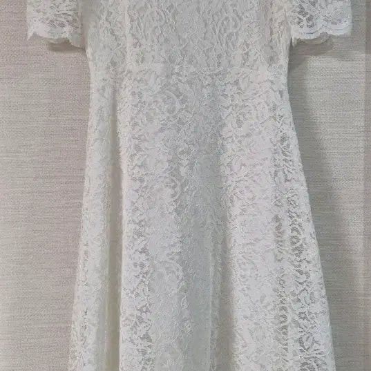 [BUNJANG] Loar Lace Square Neck Dress White (M) / 로아르 레이스 스퀘어넥 원피스 화이트
