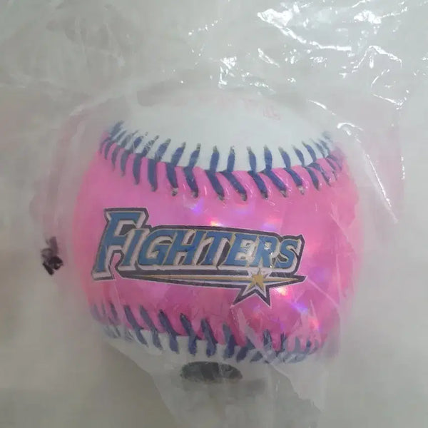 [BUNJANG] Nippon-Ham Fighters Tanaka Kensuke Autographed Baseball / 닛폰햄 다나카 켄스케 포토 핑크 야구공