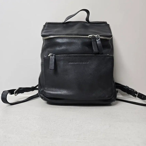 [BUNJANG] Mandarin Duck Leather Backpack Black / 만다리나덕 가죽 백팩 블랙